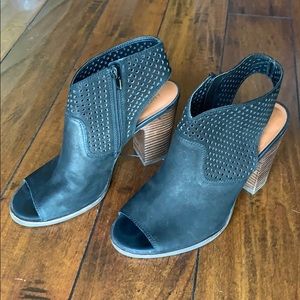 Lucky Brand suede ankle boots Black 9.5